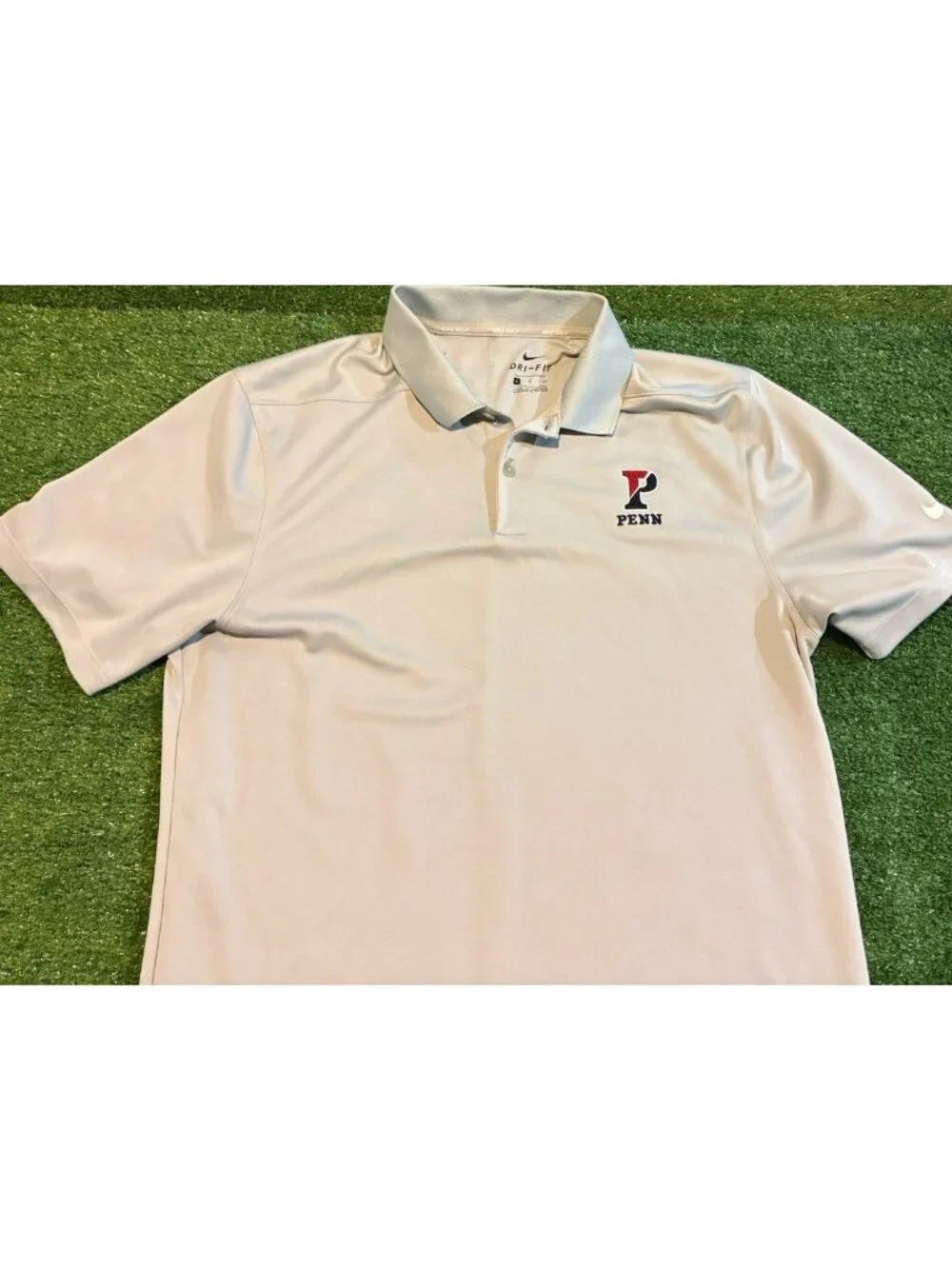 Pennsylvania Quakers polo mens small gray nike golf lighweight breathable casual